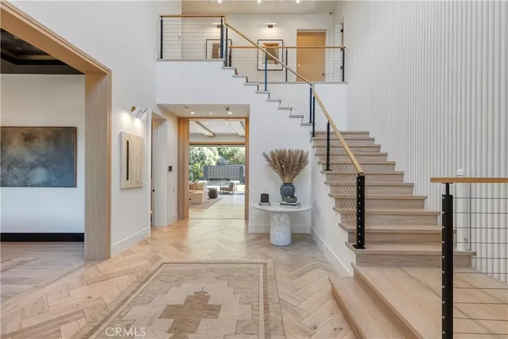 Property Photo: 4050 Contera Road CA 91436