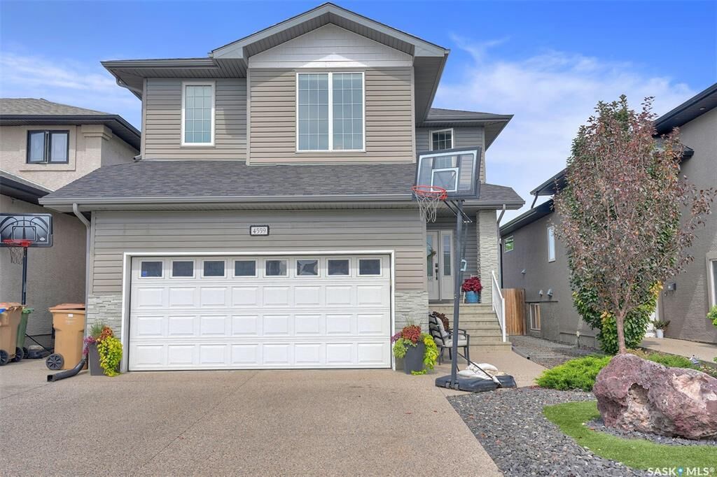 Property Photo:  4559 Solie Crescent  SK S4X 0B4 