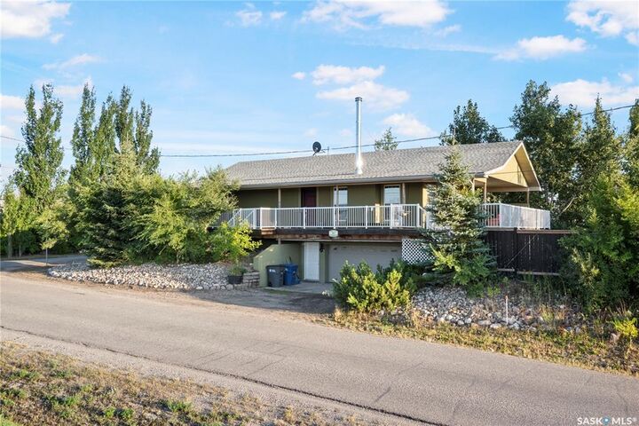 Property Photo:  202 Alfred Crescent  SK S0G 4L0 