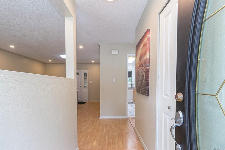 Property Photo:  2890 Canyon Park Pl  BC V9B 4Z4 