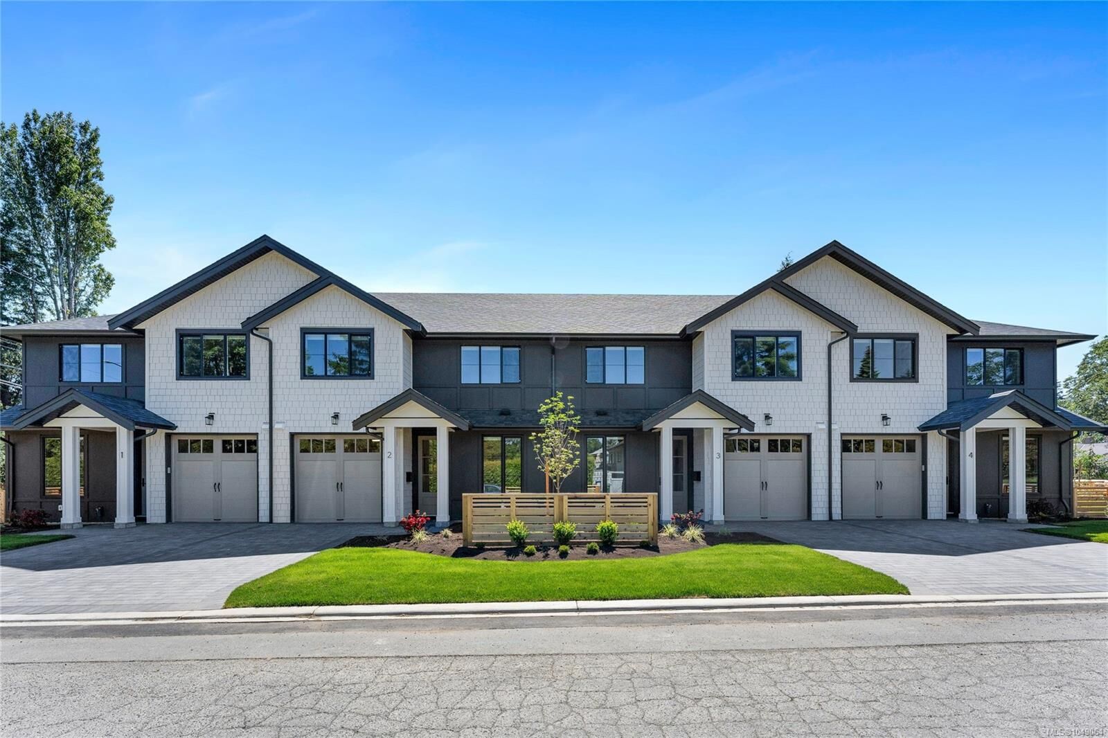 Property Photo:  3333 Henderson Rd #2  BC V8Z 3P3 