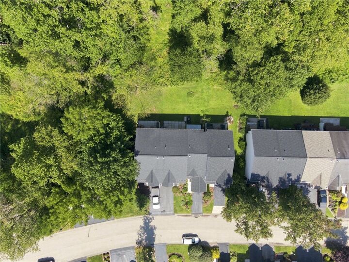 Property Photo:  249 Commons Dr  PA 15139 
