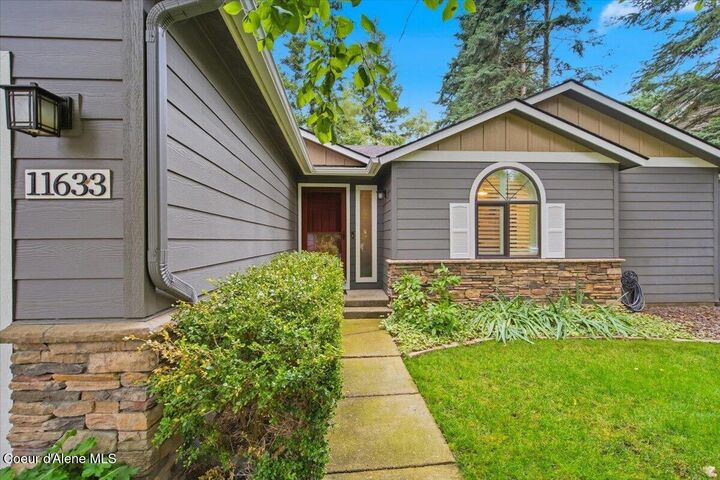 Property Photo:  11633 N Trafalgar St  ID 83835 