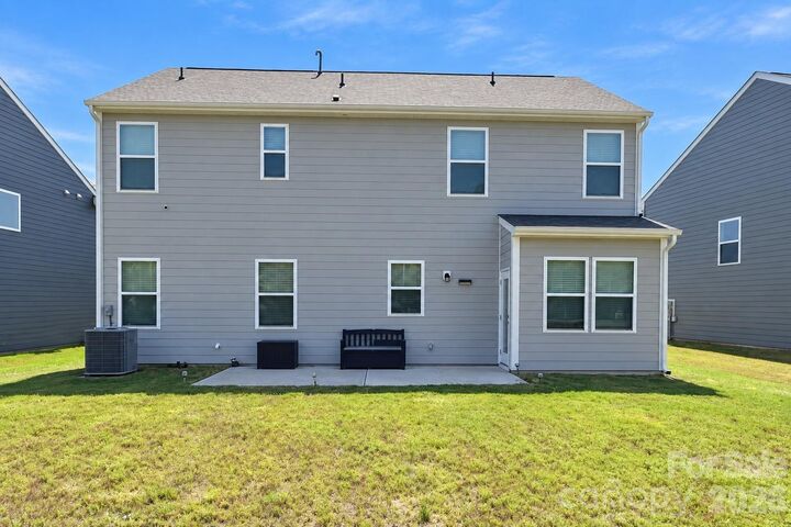 Property Photo: 2624 Clipper Court NW NC 28027