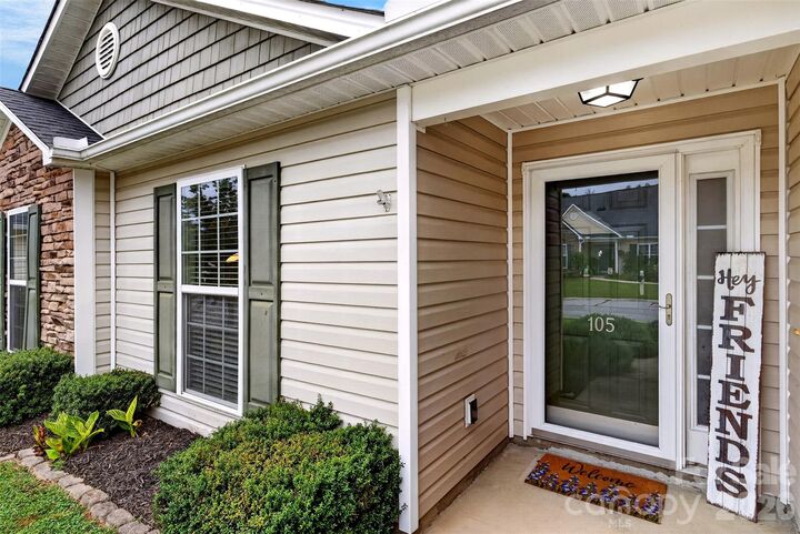 Property Photo:  105 Creekwalk Lane  NC 28792 