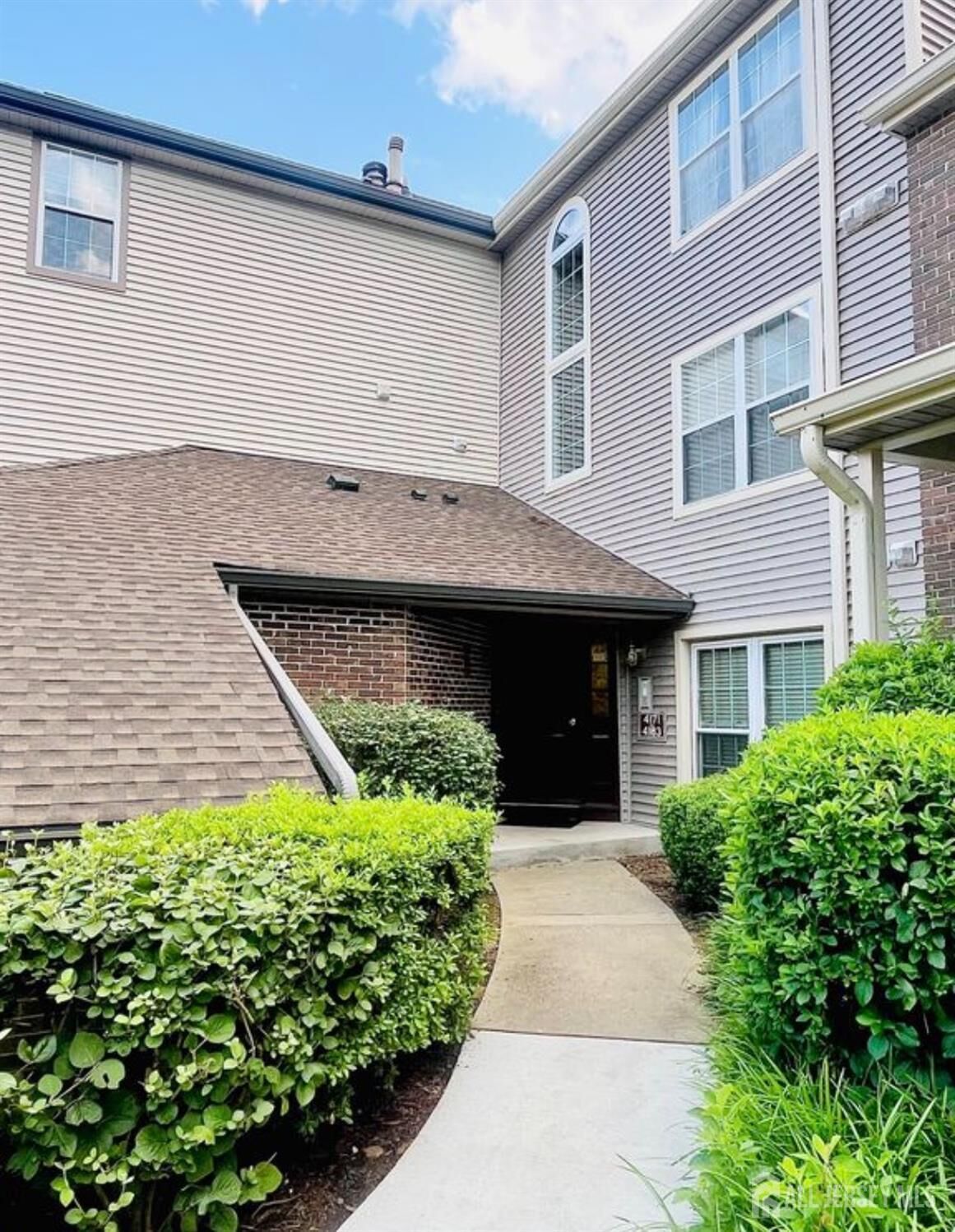 Property Photo:  4183 Bayberry Court  NJ 08852 