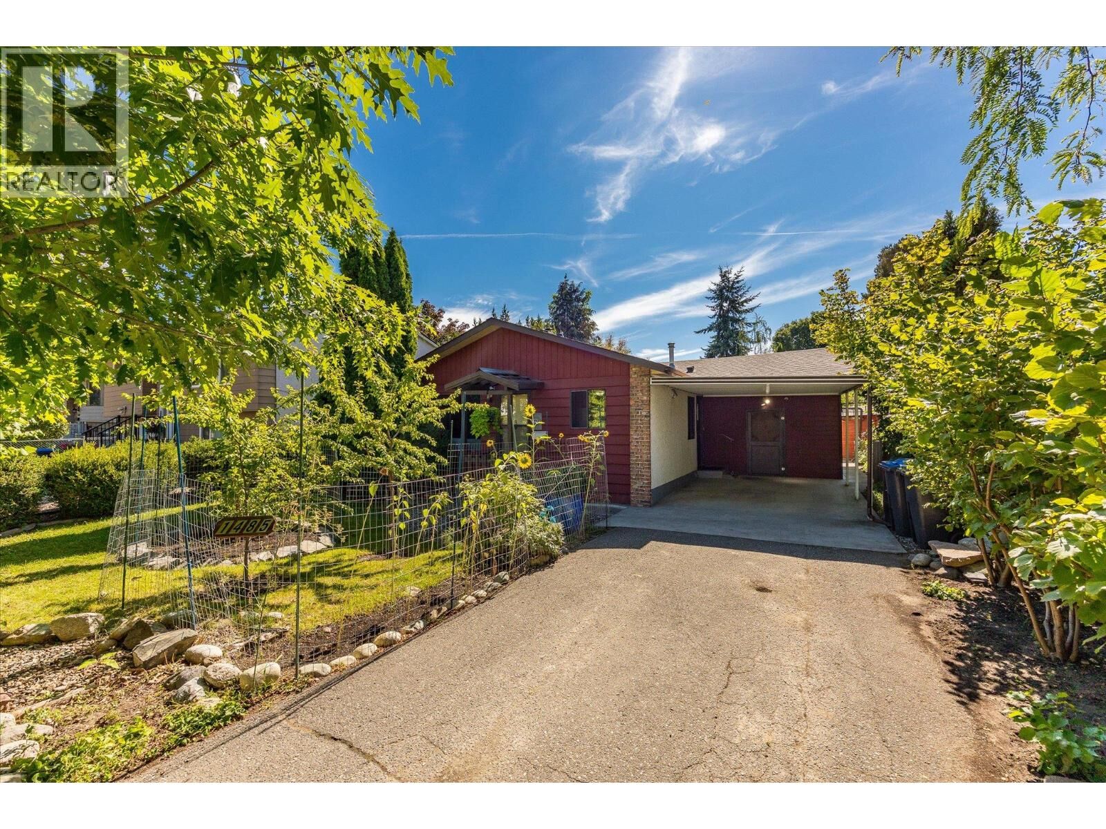 Property Photo:  1485 Leaside Avenue  BC V1Y 3X5 