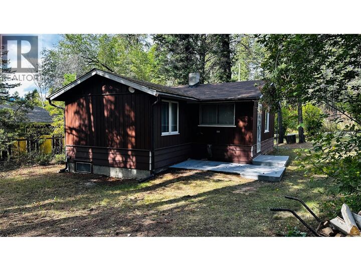 Property Photo: 4888 Wills Road BC V0B 1L1
