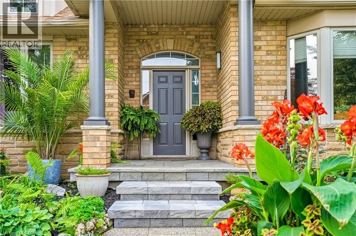 Property Photo:  517 Genista Drive  ON L7T 4L6 