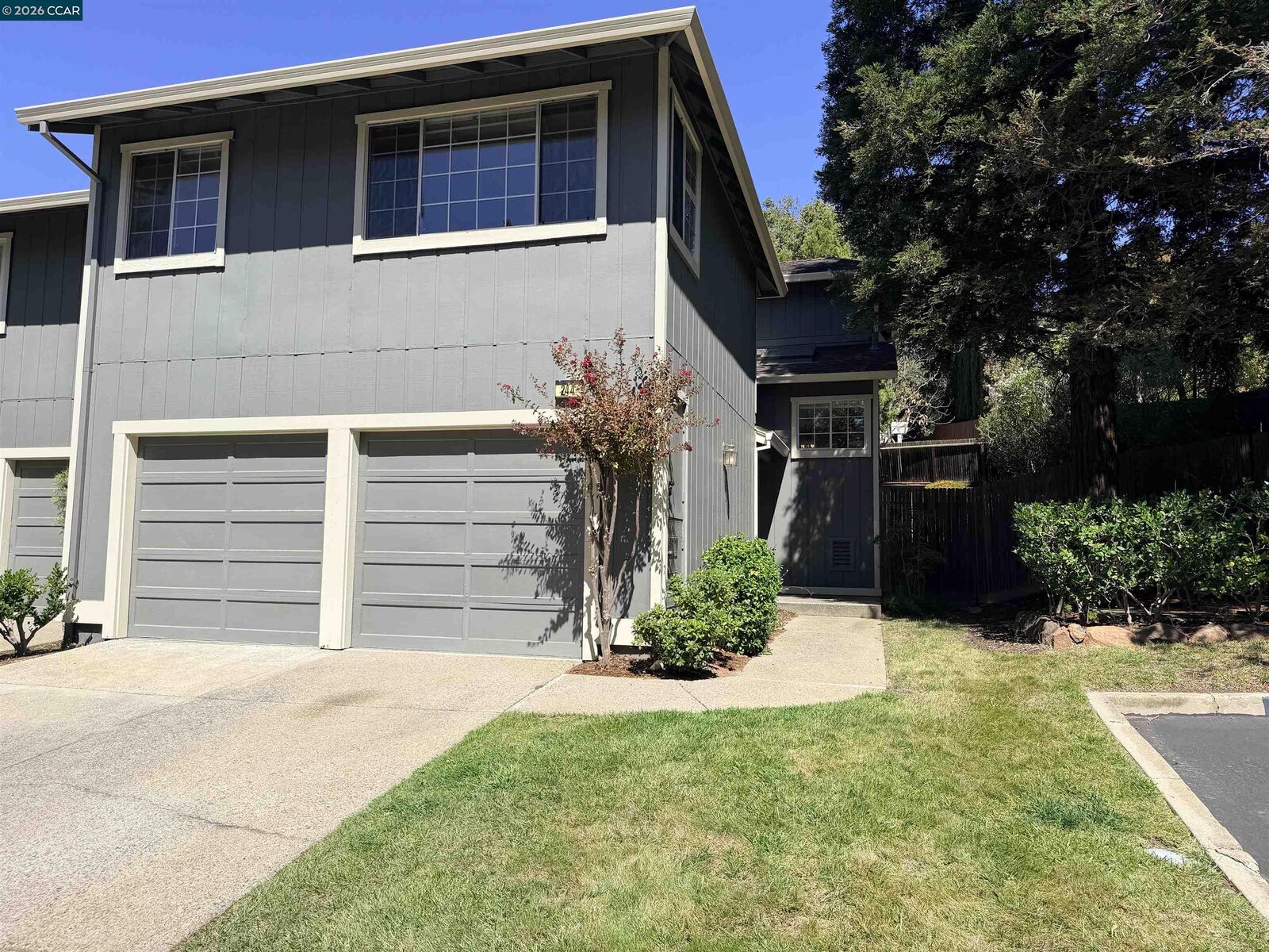 Property Photo: 244 Hillcrest Ct CA 94523