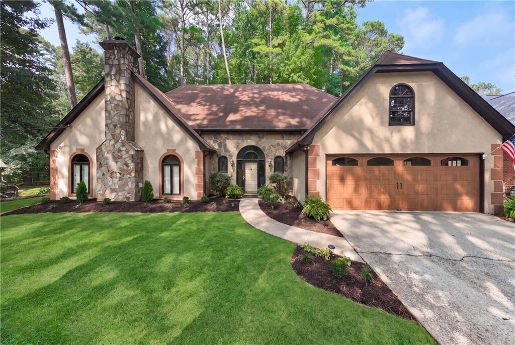 Property Photo:  3691 Howell Wood Trail  GA 30096 