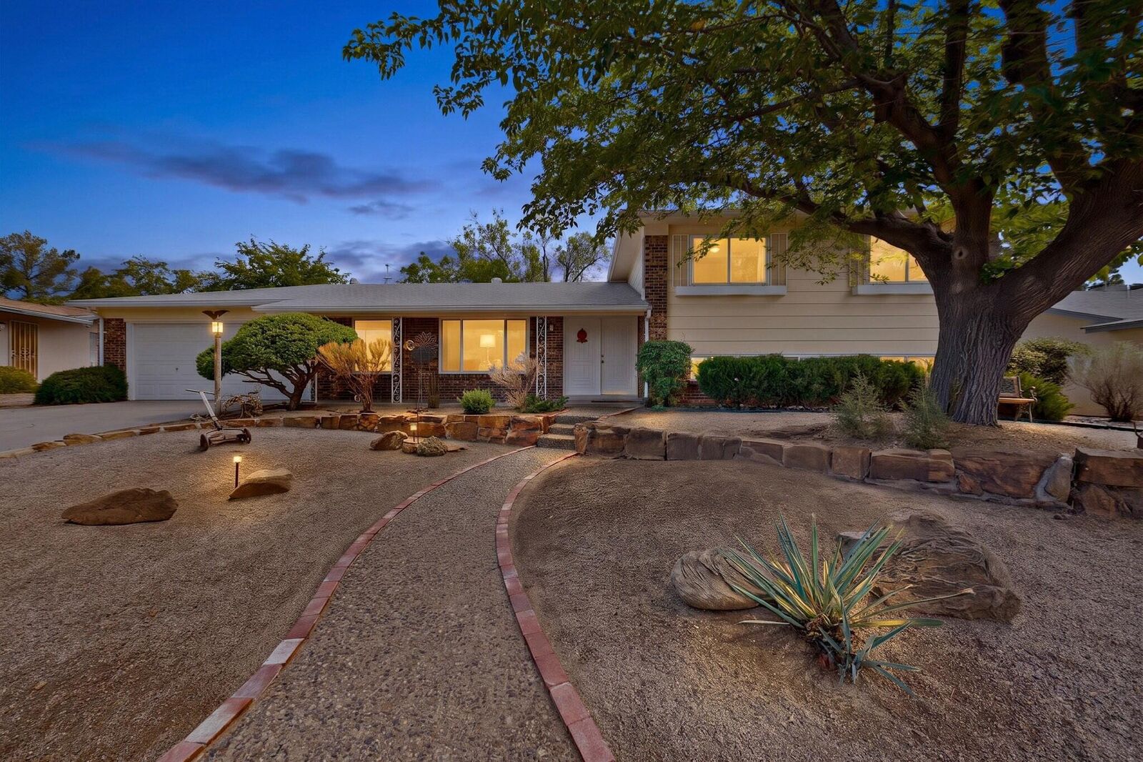 Property Photo:  4612 Downey Street NE  NM 87109 