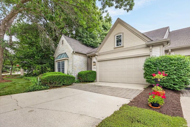 Property Photo: 2803 S St Remy Circle IN 47401