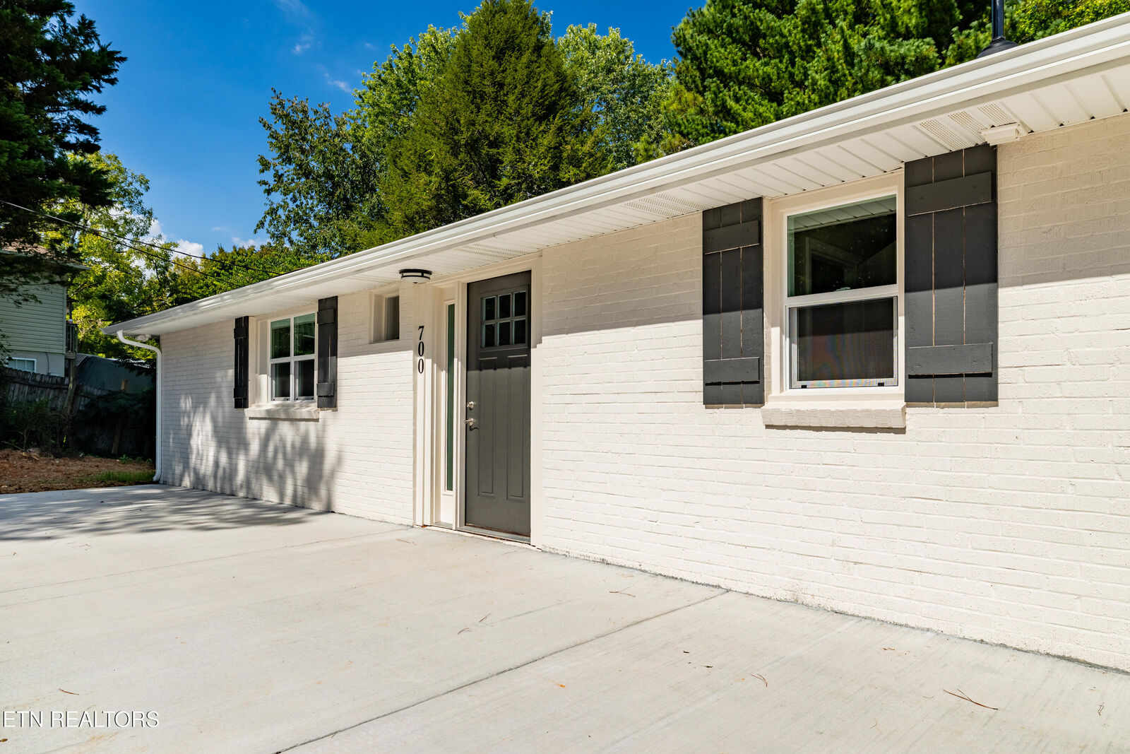 Property Photo:  700 Lakeview Drive  TN 37774 