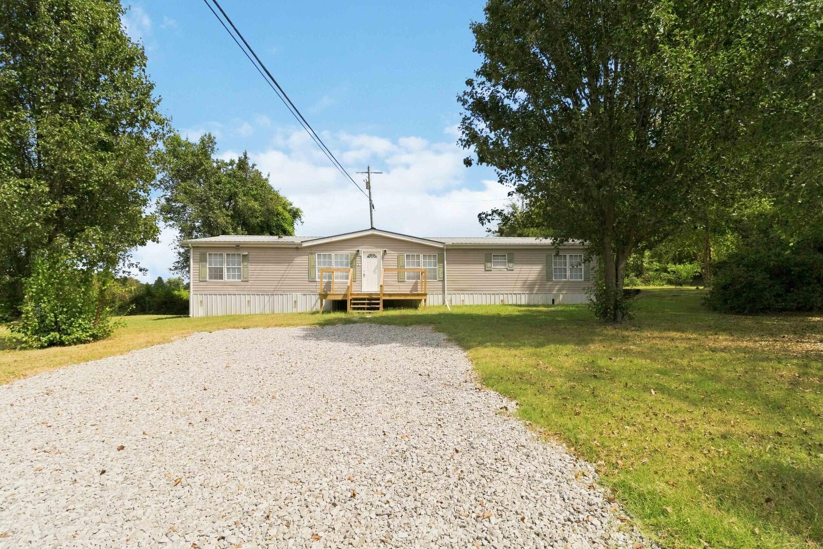 Property Photo:  4210 Slate Branch Road  KY 42503 