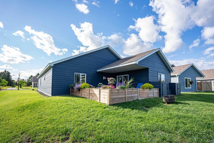 Property Photo: 33 Billings Ln WI 54880