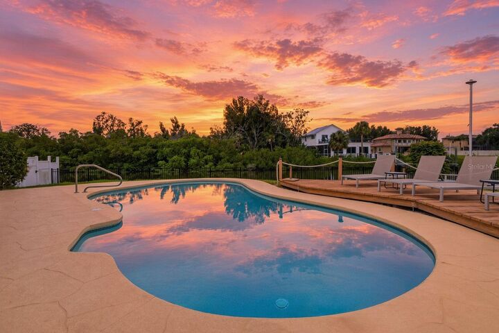 Property Photo:  8727 Bay Crest Lane  FL 33615 