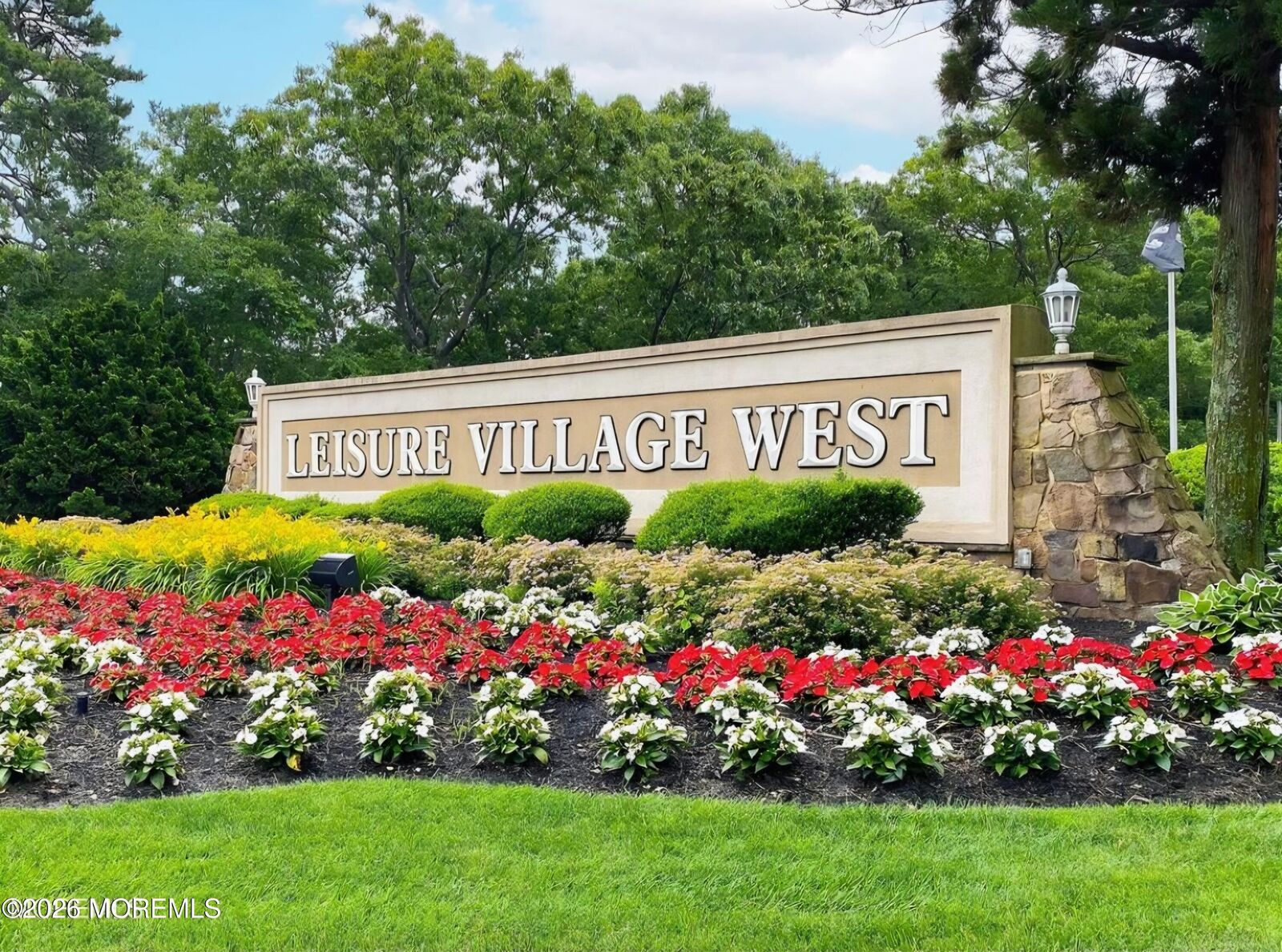 Property Photo:  453A Chesterfield Court  NJ 08759 