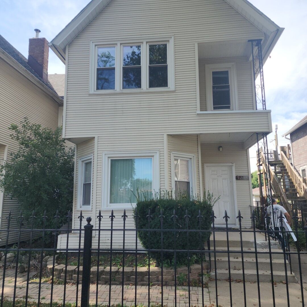Property Photo: 5234 S Homan Avenue 2 IL 60632