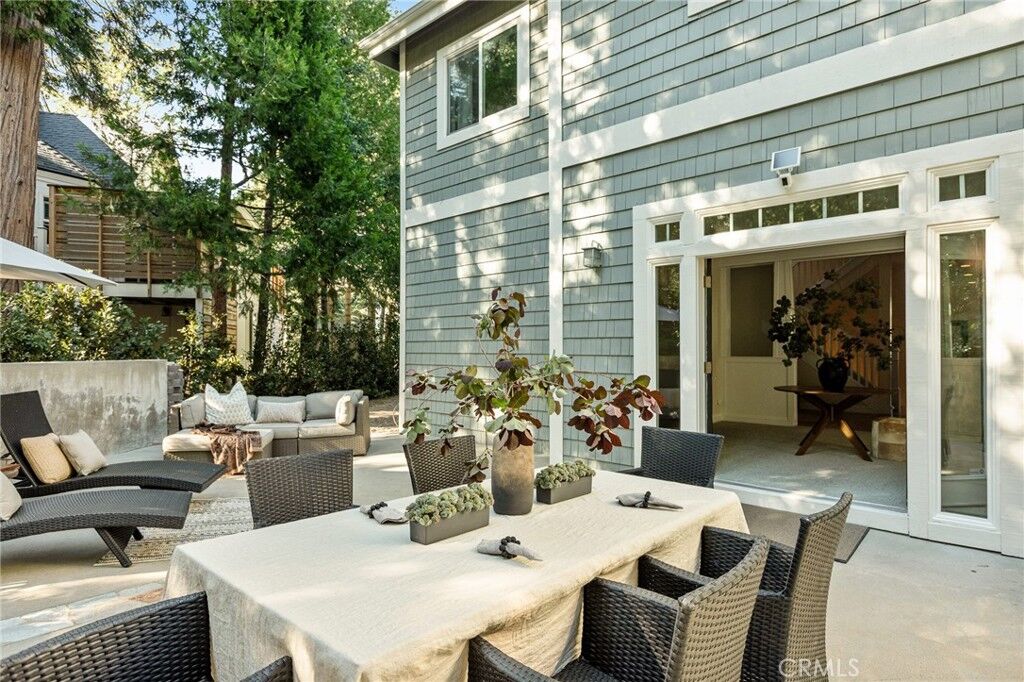 Property Photo:  26385 Walnut Hills Drive  CA 92352 