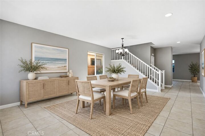 Property Photo:  327 Alamo Way  CA 92057 