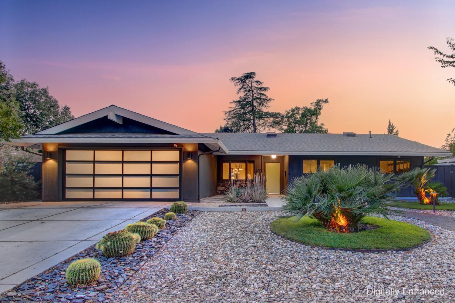 Property Photo: 607 Eisenhower Street CA 95616
