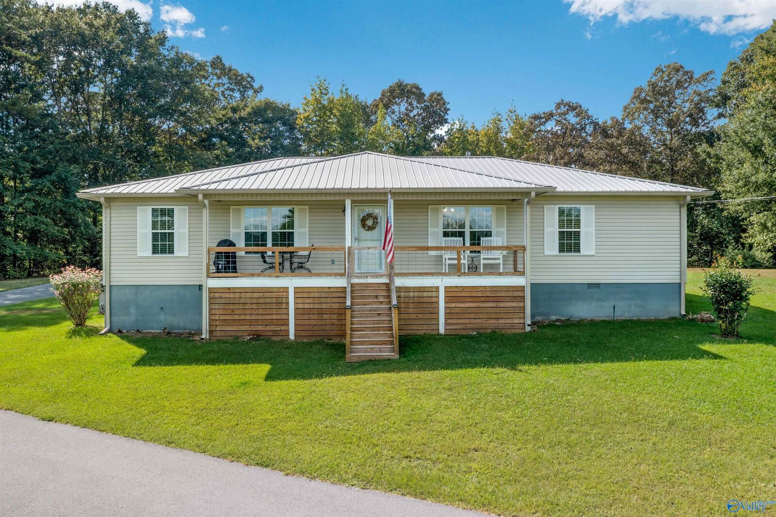 Property Photo:  161 Wesley Lane  AL 35954 