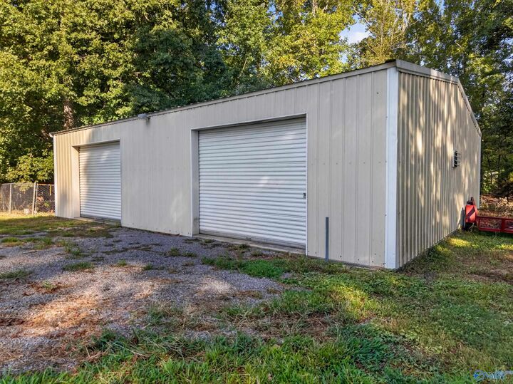 Property Photo: 13775 Al Hwy 69 N AL 35019