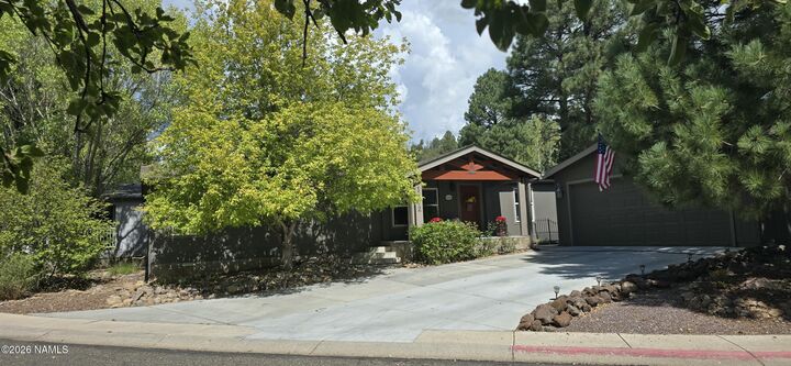 Property Photo:  1372 S Mark Lane  AZ 86001 