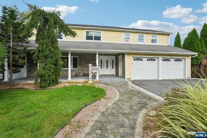 Property Photo:  33 Randolph Street  NJ 07656 