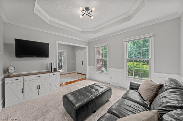 Property Photo: 18131 Greatwood Lane OH 44023