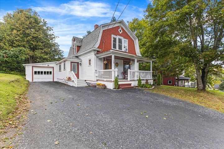 Property Photo:  76 Upper Cherry Street  VT 05843 