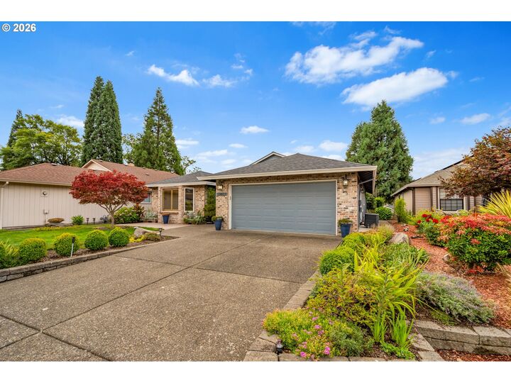 Property Photo:  15403 SE 33rd St  WA 98683 