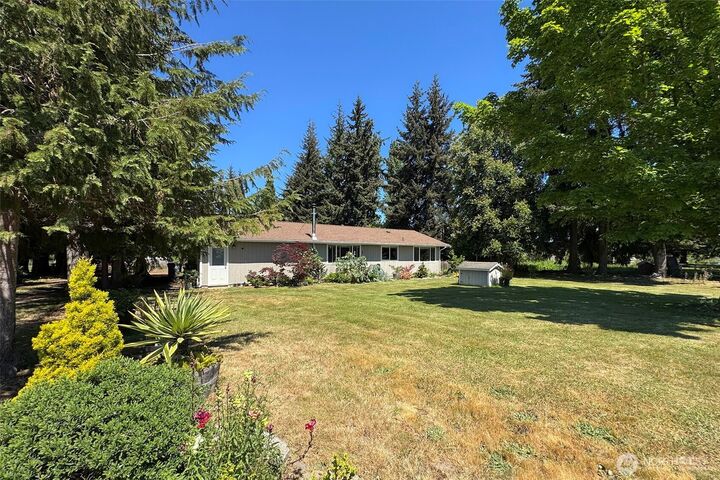 Property Photo:  221  McComb Lane  WA 98382 
