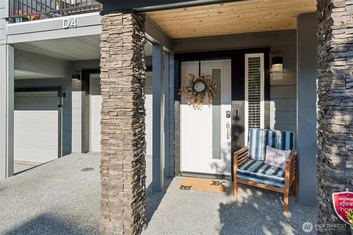 Property Photo:  3123  148th Street SW D4  WA 98087 