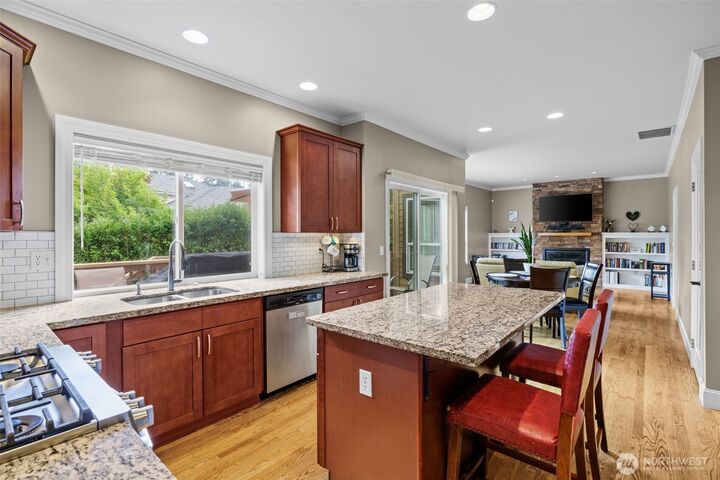 Property Photo: 3314 112th Place SE WA 98208