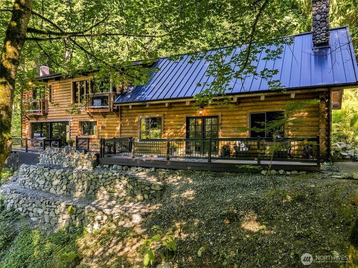 Property Photo:  27507 SE 154 Place  WA 98027 