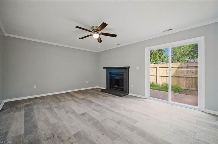Property Photo: 1960 Darnell Dr VA 23455