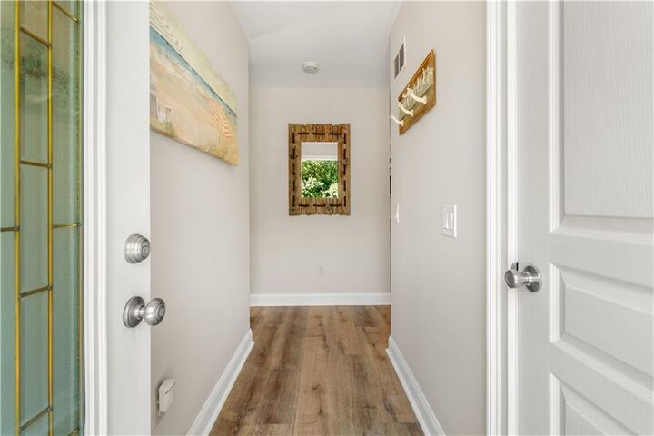 Property Photo: 1370 Boston Neck Road RI 02874