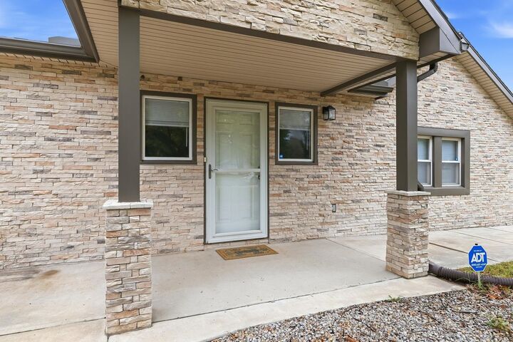 Property Photo:  129 E Dorrell St  KS 67060 