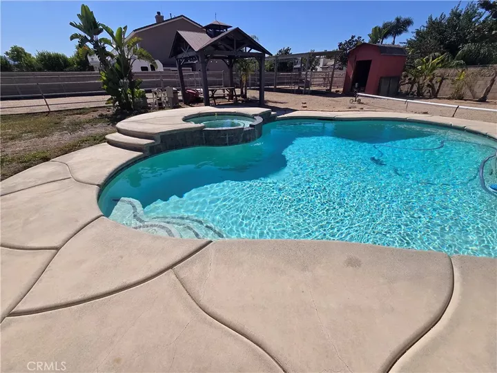 Property Photo: 1560 Dodge Way CA 92860