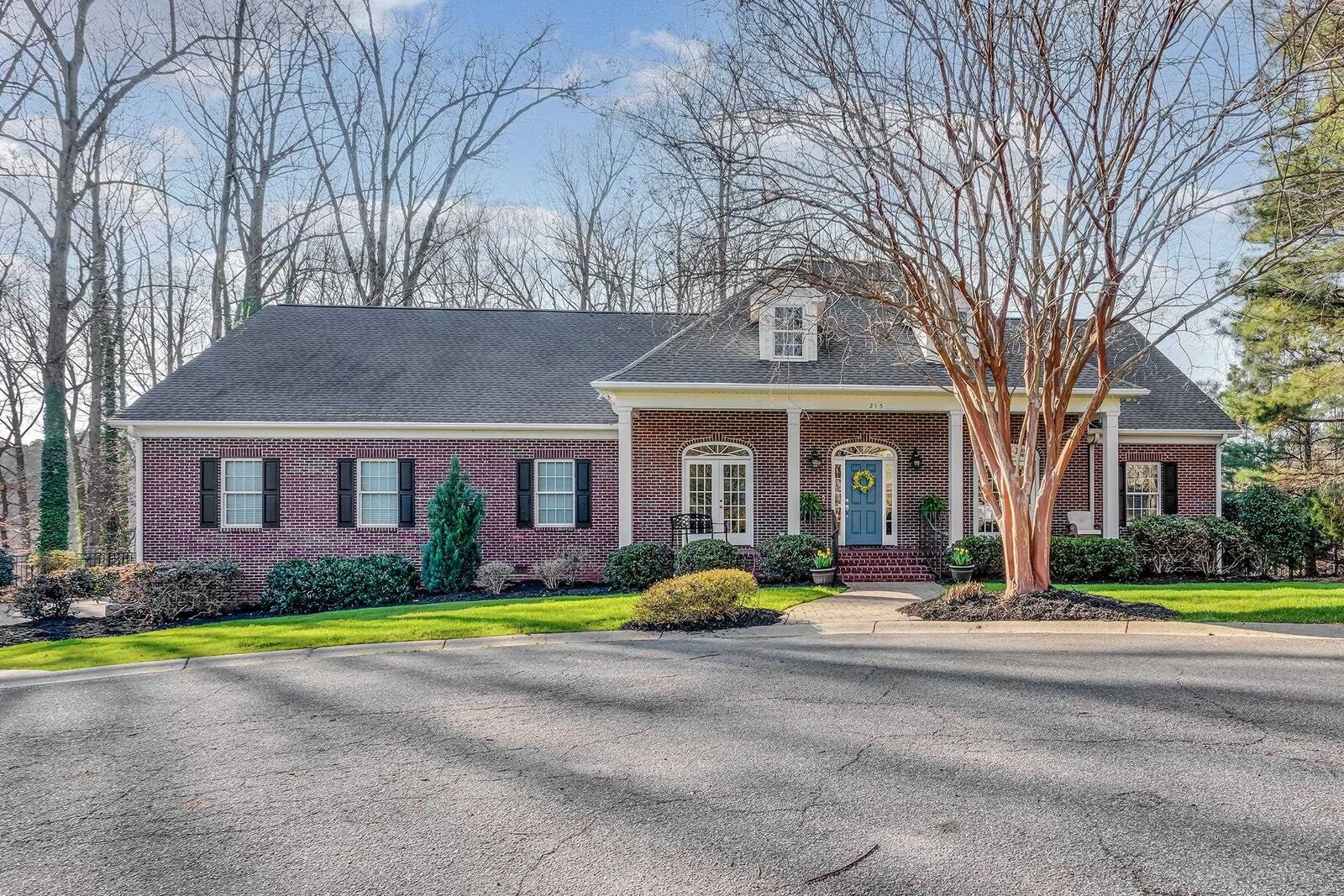 Property Photo: 215 S Carleila Lake Way SC 29307