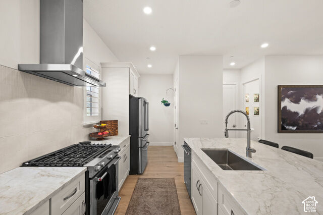 Property Photo:  4934 S Beverly Ct E  UT 84117 