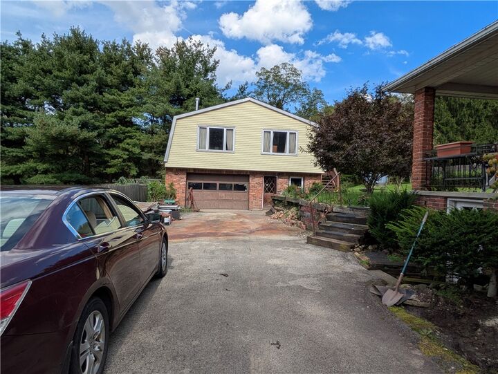 Property Photo:  62 Cloverdale  PA 15619 