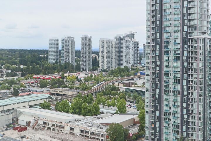 Property Photo:  13398 104 Avenue 2911  BC V3T 1V6 