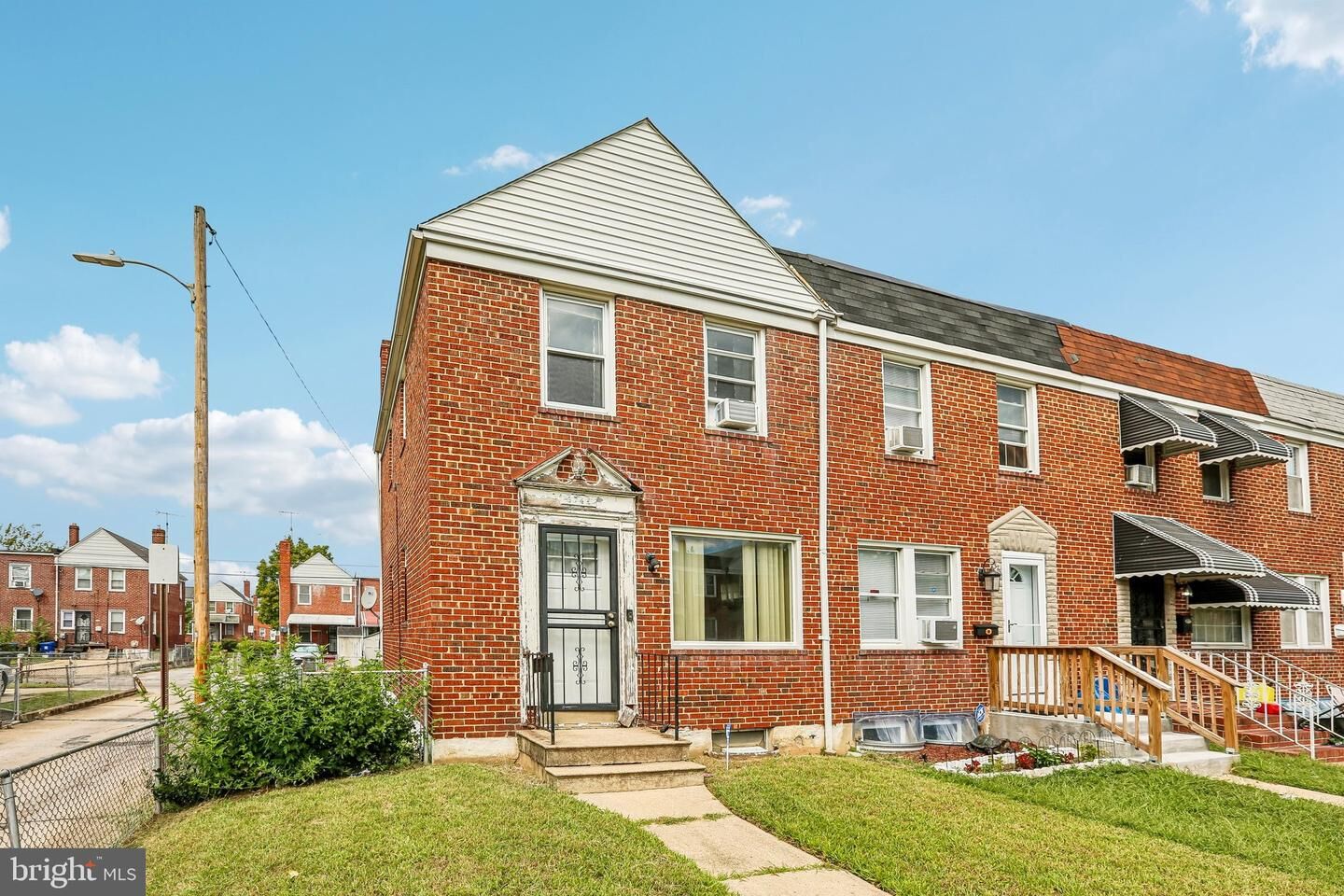 Property Photo:  3748 Ravenwood Avenue  MD 21213 