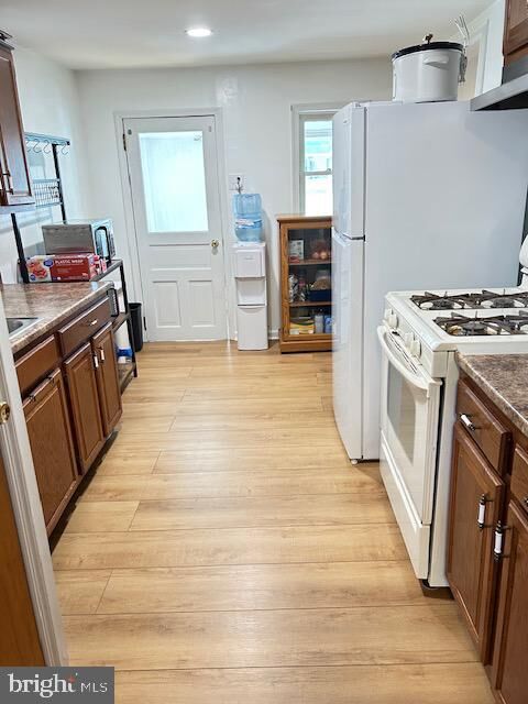 Property Photo: 21 E 8th Avenue PA 17404