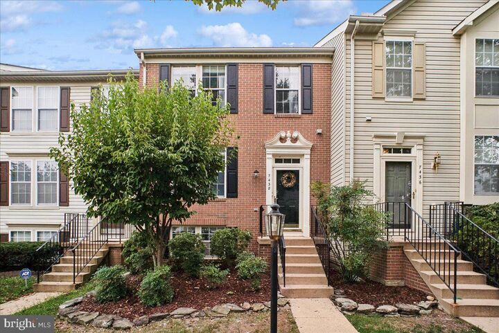 Property Photo:  7438 Gadsby Square  VA 22315 