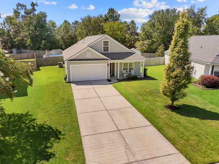 Property Photo:  2039 Cripplecreek Drive  SC 29456 