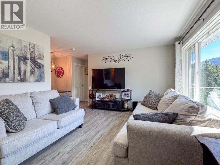 Property Photo:  1047 Middleton Way 213  BC V1B 2N3 